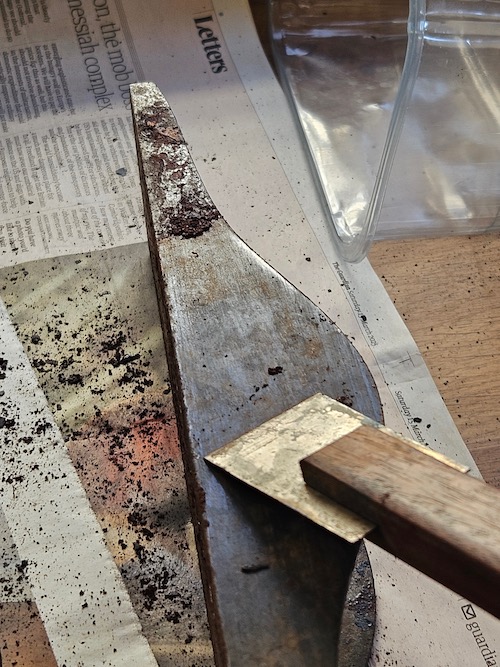 Small Metal Blade Rust Small Lathe - surface rust removal and protection | UK Workshop