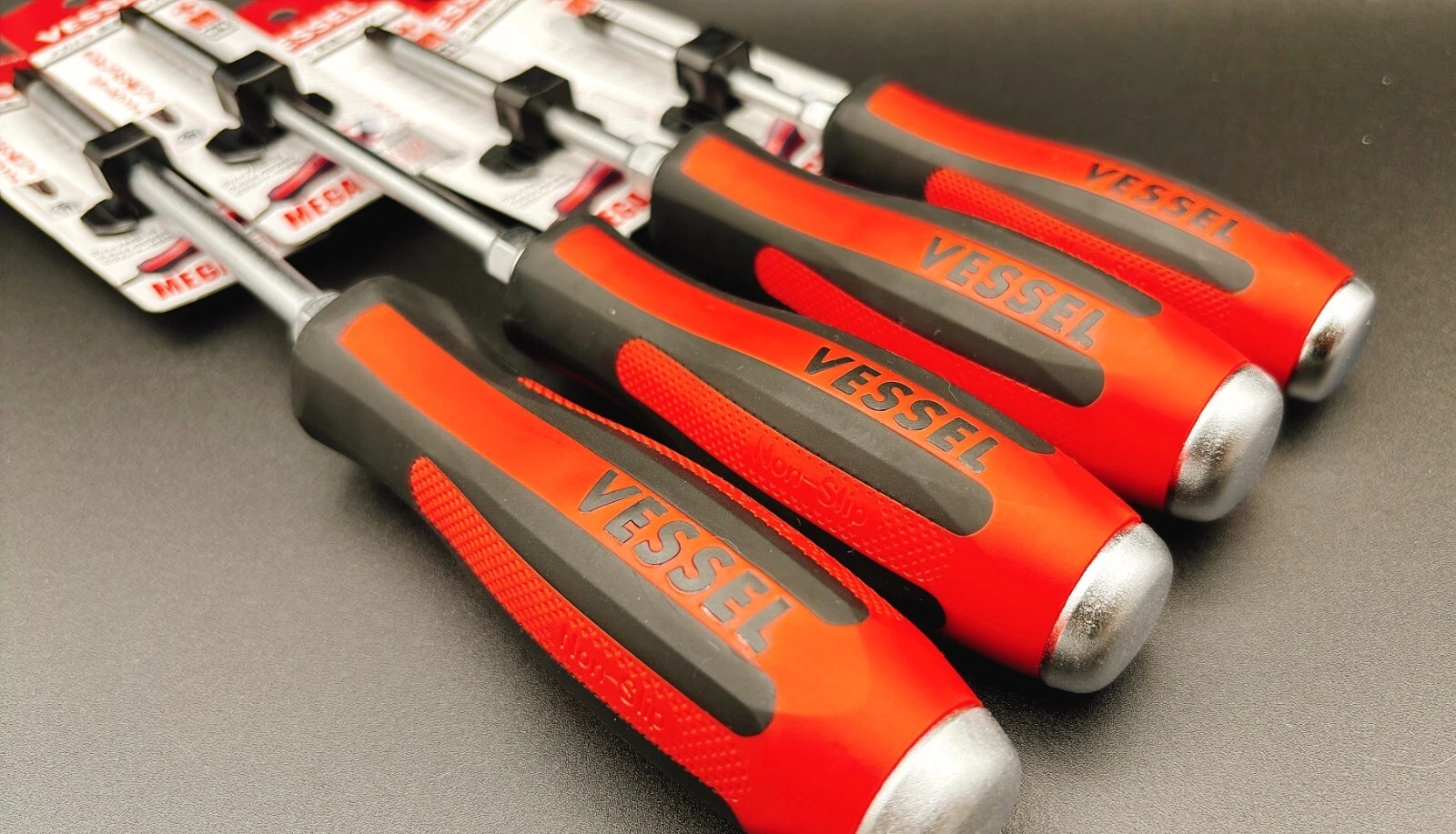 Goldilocks screwdriver set - decent durability and ergonomics? | UK ...