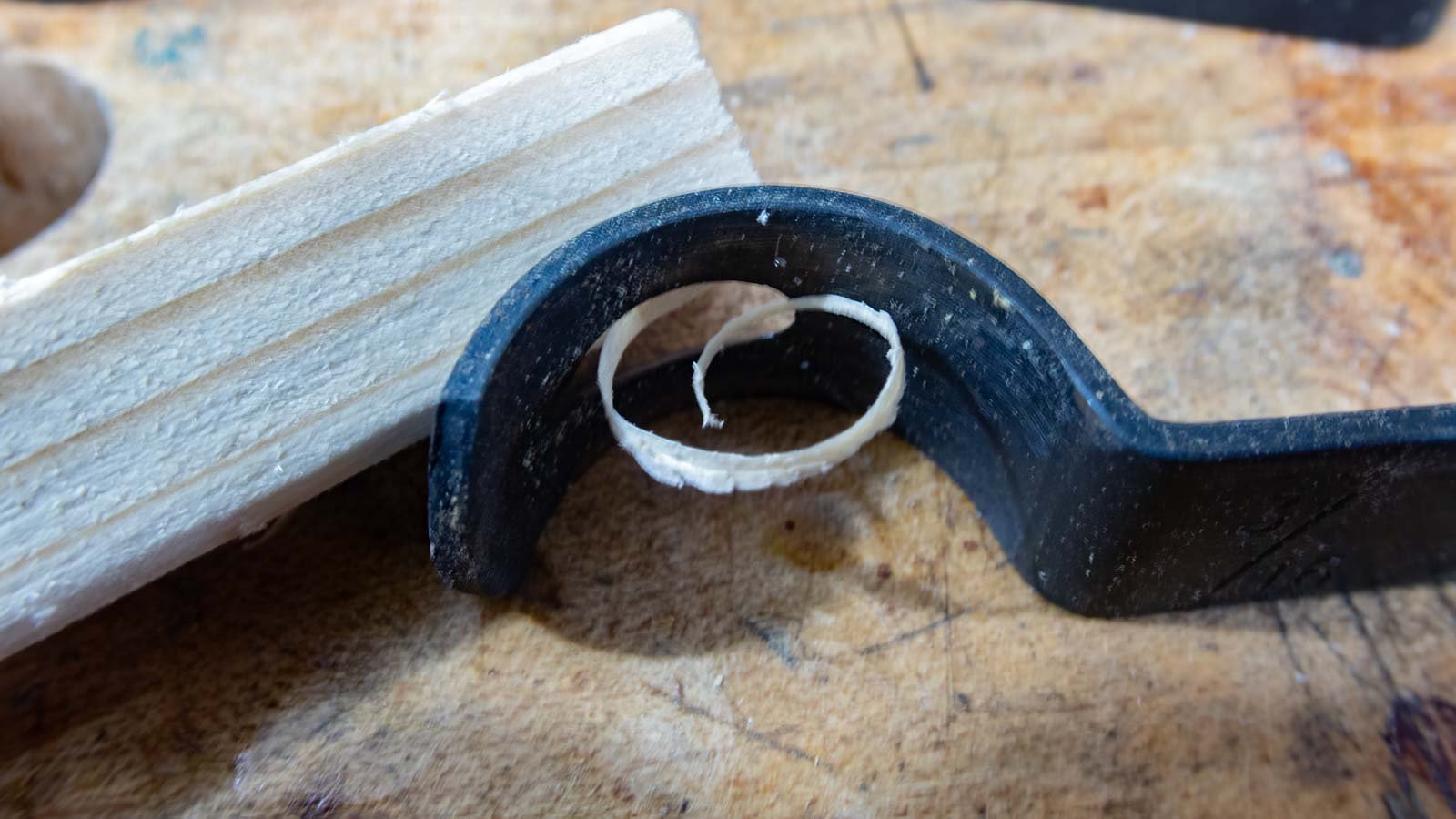 Best way to put a roundover on a small piece? | UK Workshop
